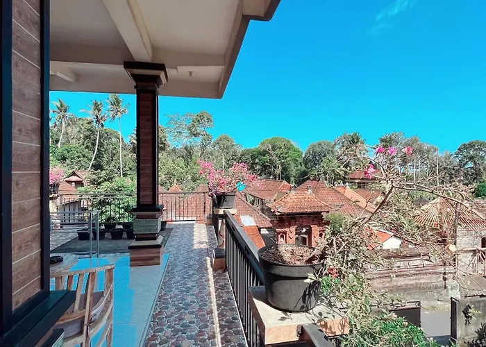 Nano Ari And Art Class Ubud (Bali)