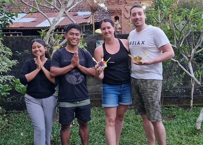 Nano Ari And Art Class Ubud
